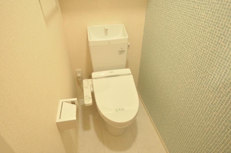 物件内観写真12　(トイレ)