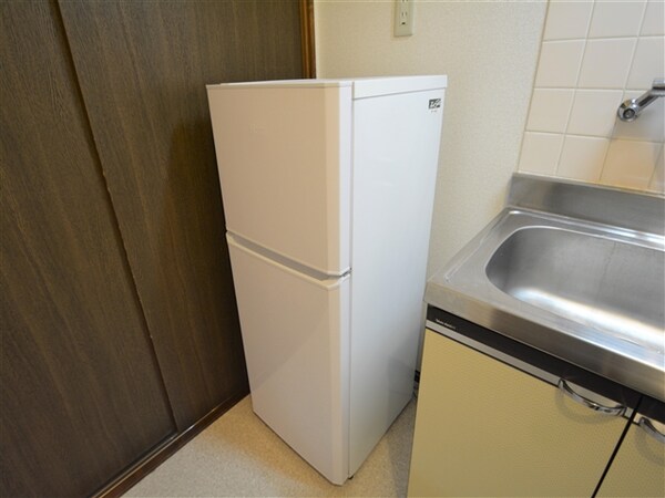 居室(冷蔵庫置場（冷蔵庫はつきません）)