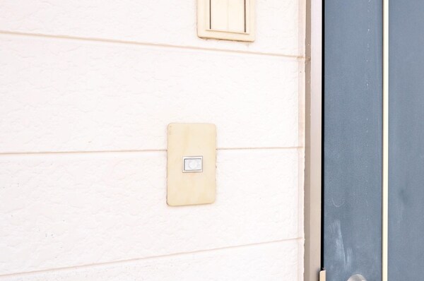 居室(玄関チャイム)