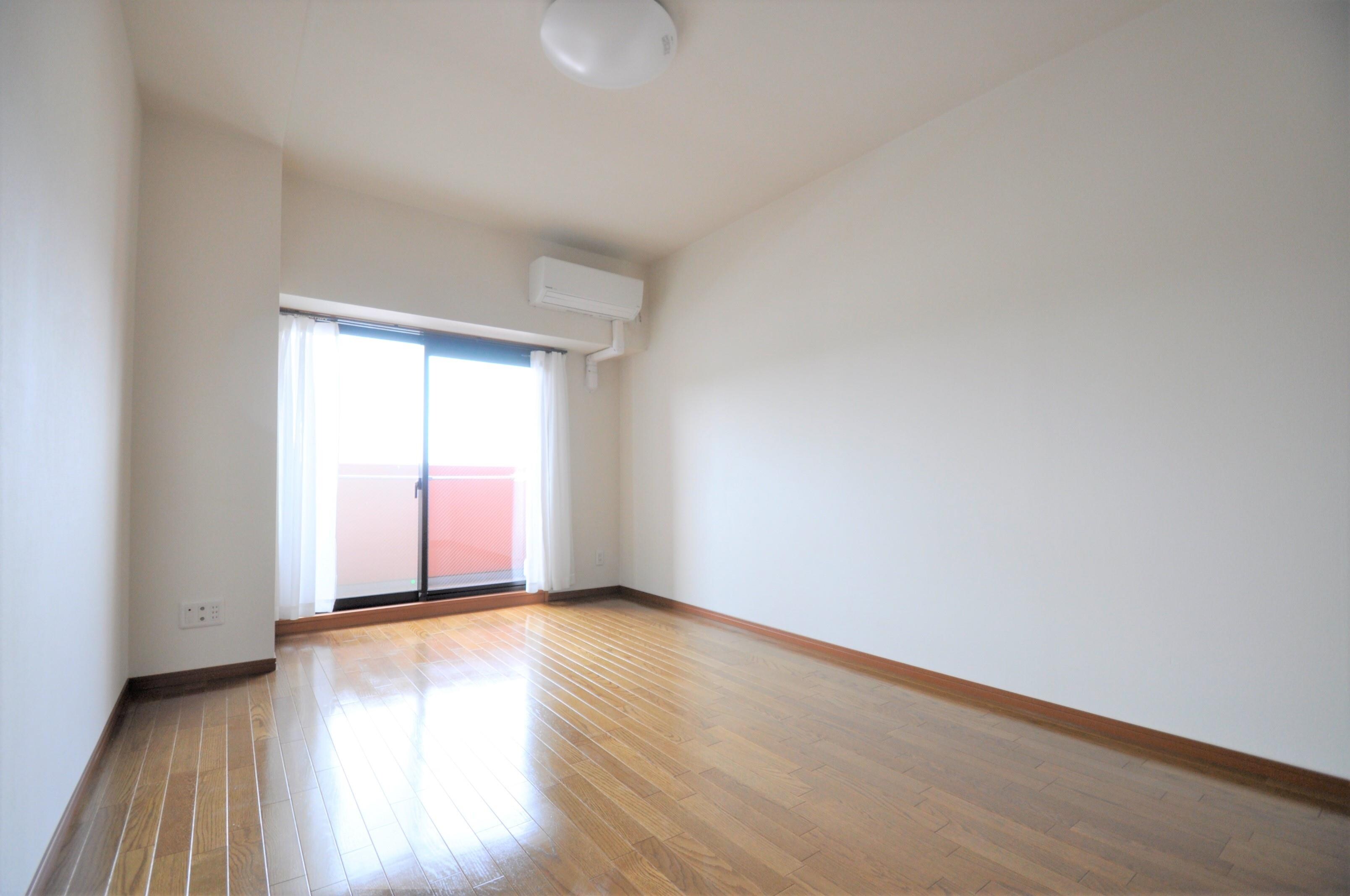 物件内観写真12　(居室)