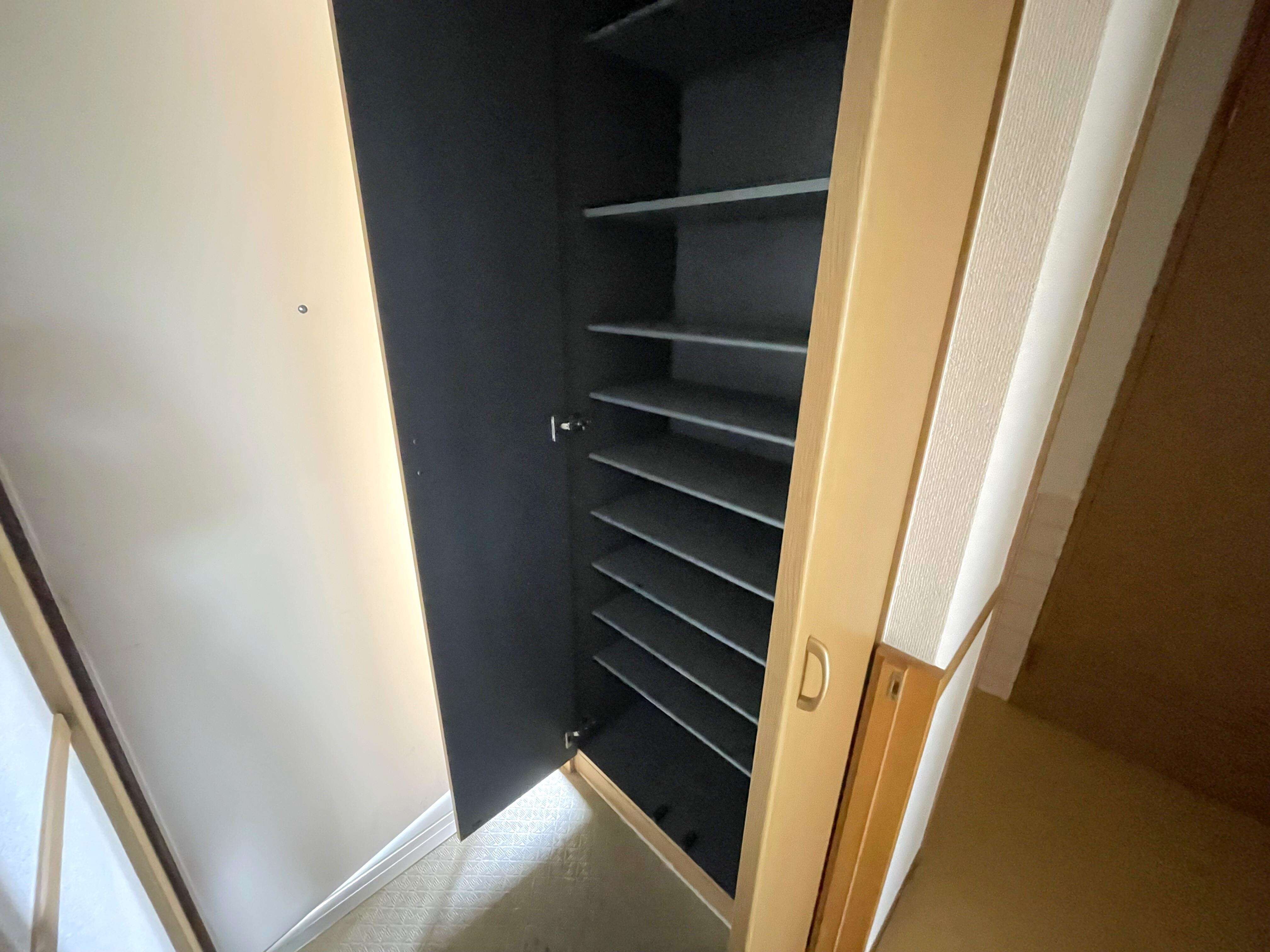 物件内観写真6　(シューズボックス)