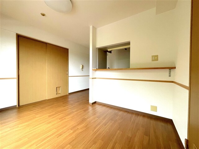 物件内観写真8　(キッチンスペース)