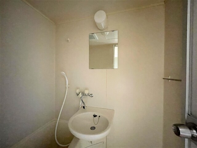 物件内観写真13　(洗面ボウル)