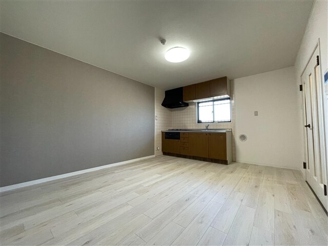 物件内観写真7　(リビング)