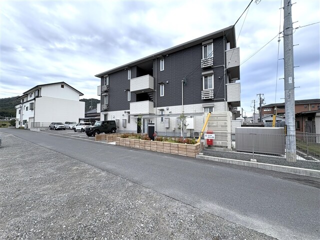 物件外観写真1　(外観)