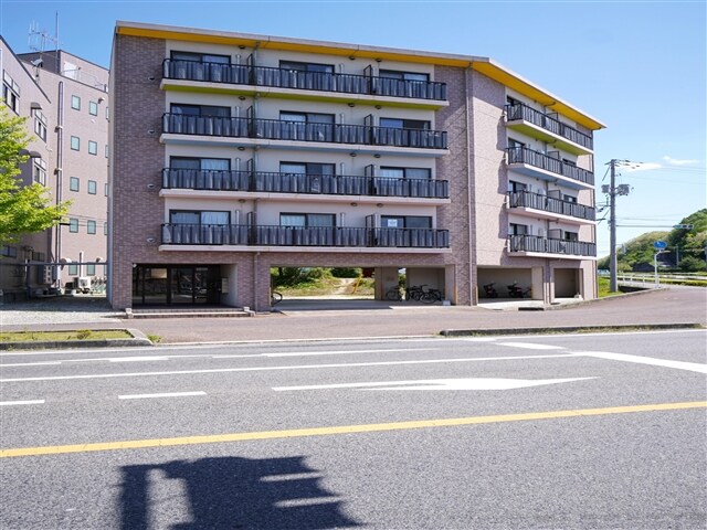 物件外観写真1　(外観)