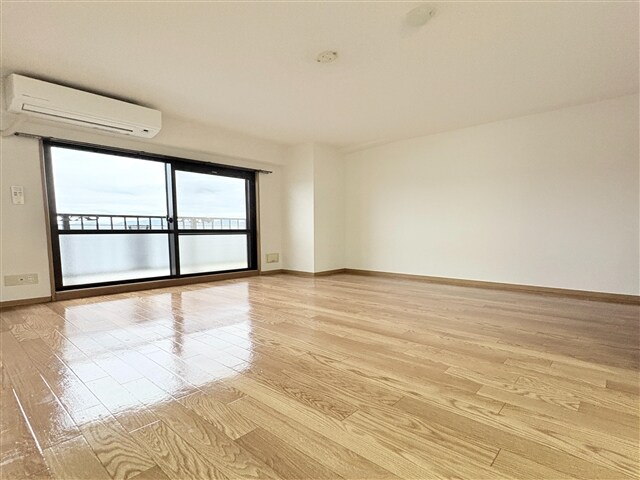 物件内観写真11　(洋室)