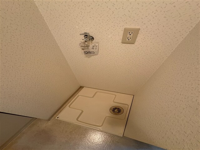 物件内観写真16　(室内洗濯機置場)