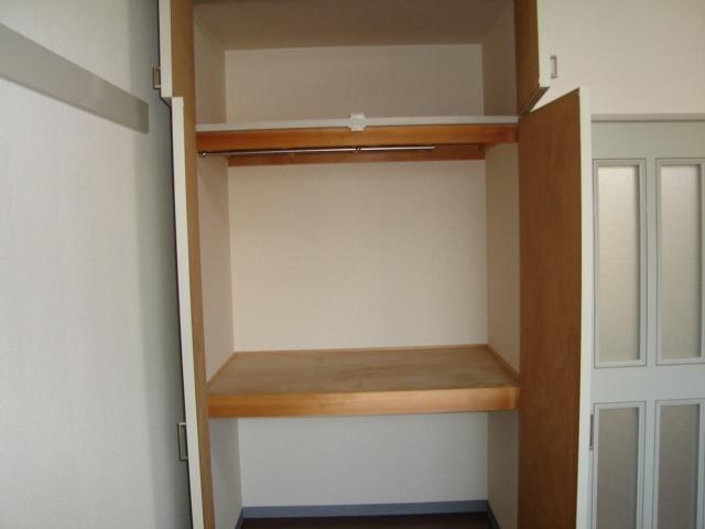 物件内観写真6　(収納)