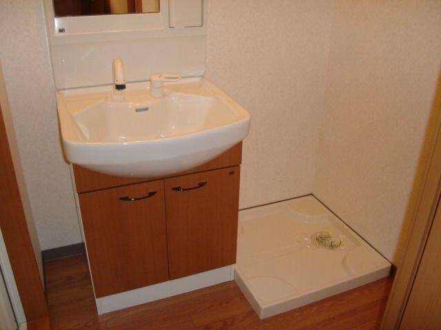 物件内観写真11　(洗面)