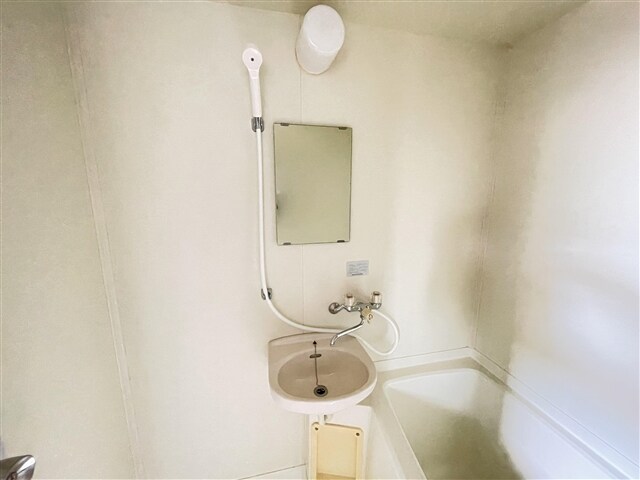 物件内観写真13　(洗面ボウル)