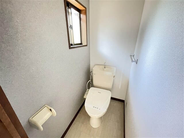 物件内観写真15　(トイレ)