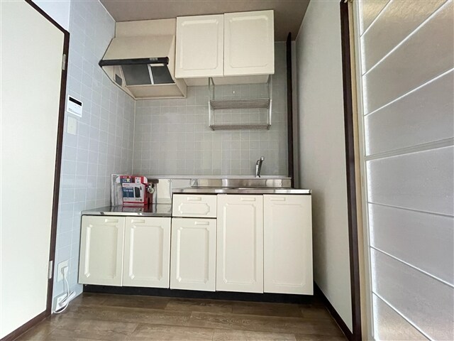 物件内観写真6　(キッチンスペース)