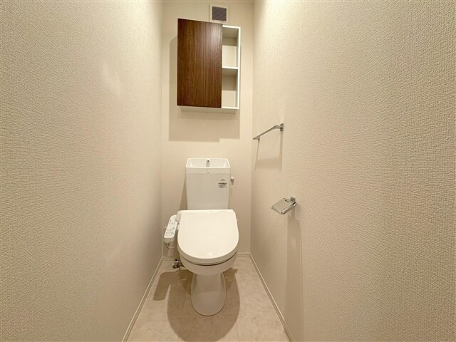 物件内観写真13　(トイレ)