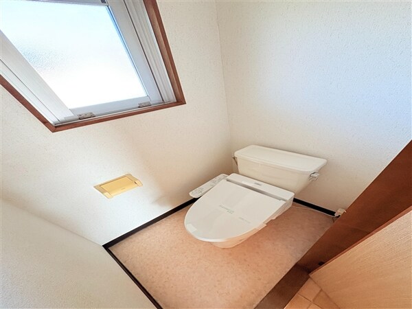 居室(トイレ)