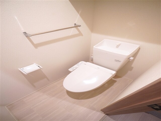 物件内観写真19　(トイレスペース)