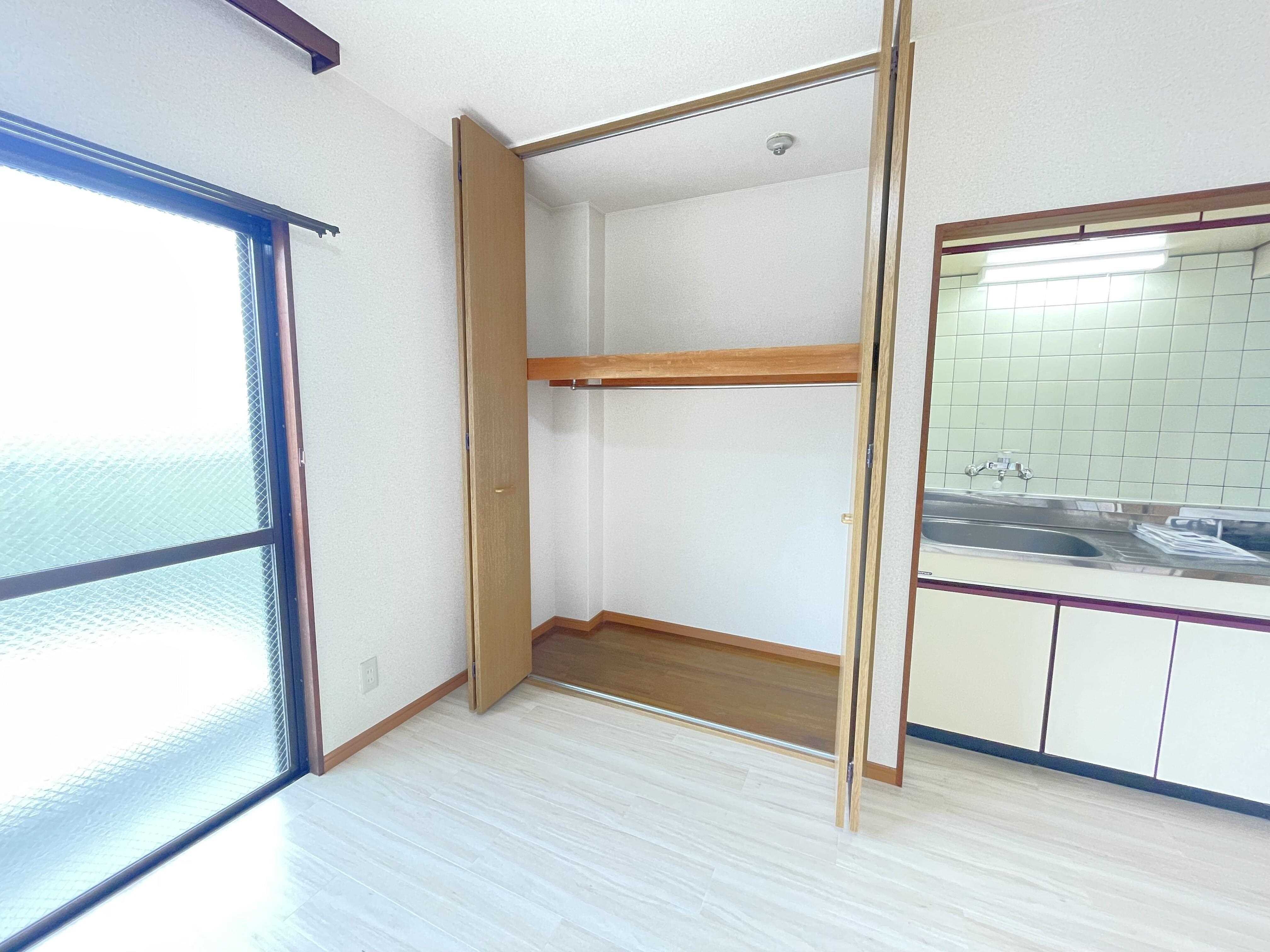 物件内観写真10　(クローゼット)