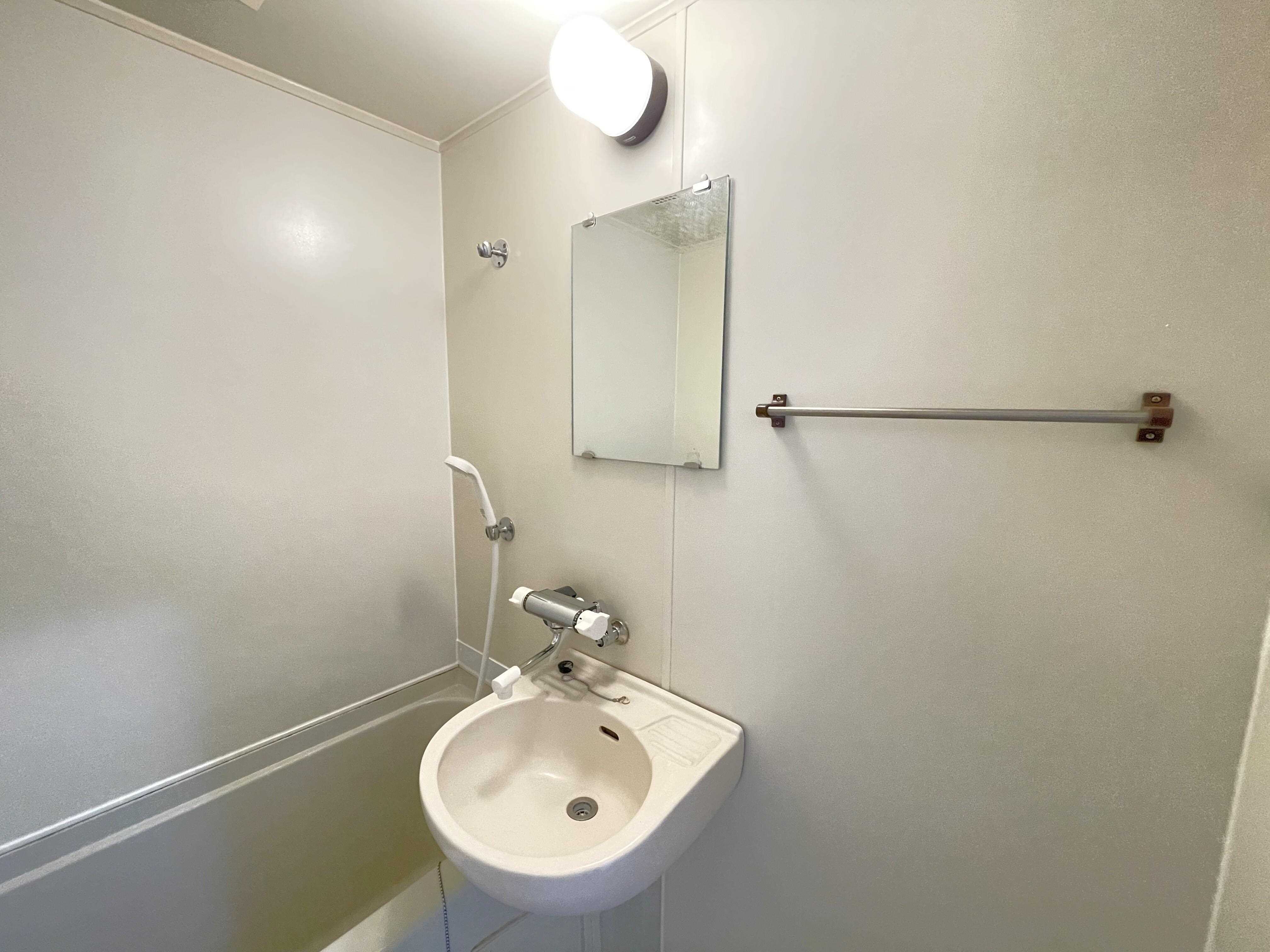 物件内観写真12　(洗面ボウル)