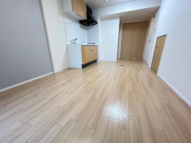 物件内観写真5　(リビング)