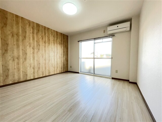 物件内観写真11　(居室)