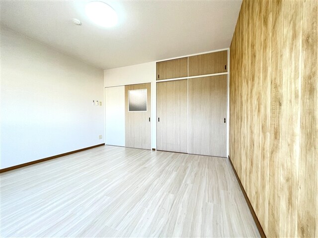 物件内観写真12　(居室)