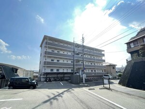 マンションリュウI外観写真