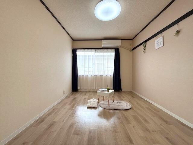 物件内観写真5　(居室)