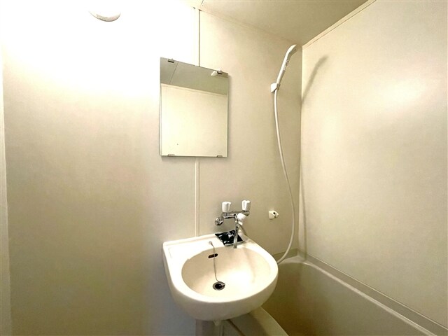 物件内観写真15　(洗面ボウル)