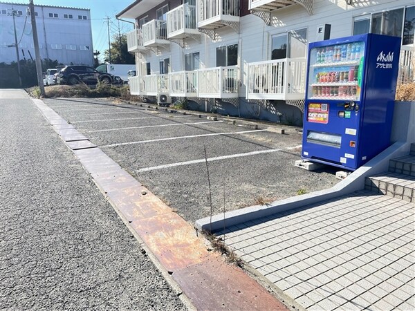 外観(駐車場)
