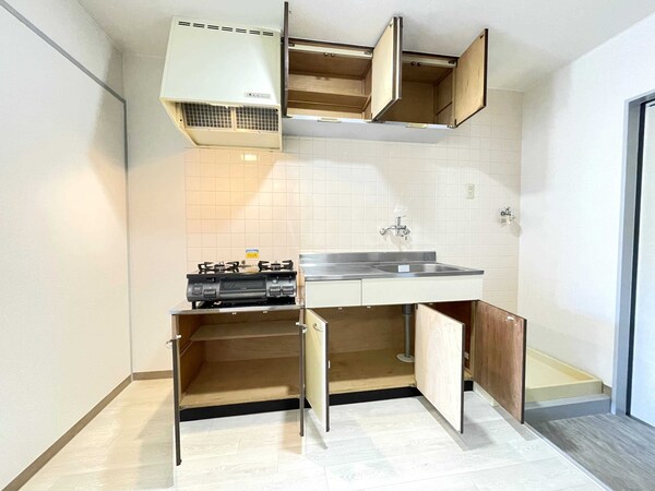 居室(キッチン収納)