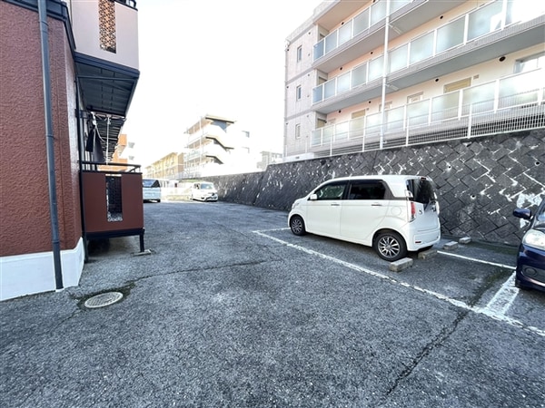 外観(駐車場)