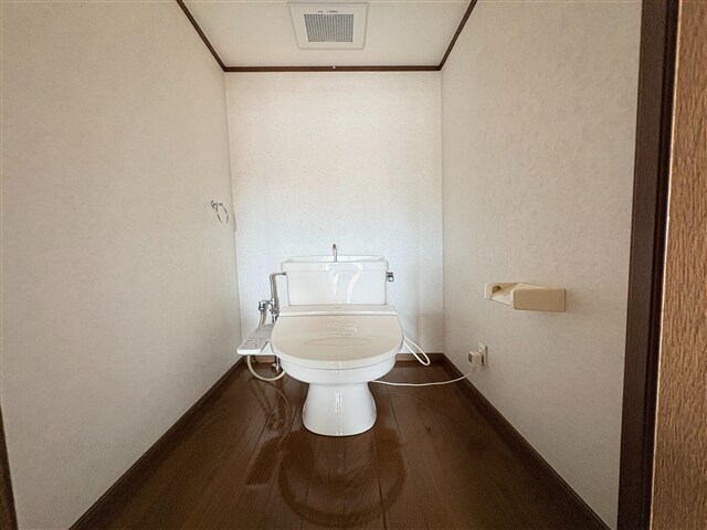 物件内観写真15　(トイレ)