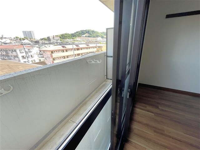 物件内観写真19　(二重窓)