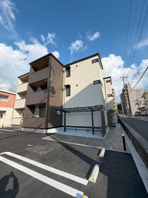 フェリーチェ中央の外観写真