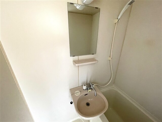 物件内観写真13　(洗面ボウル)