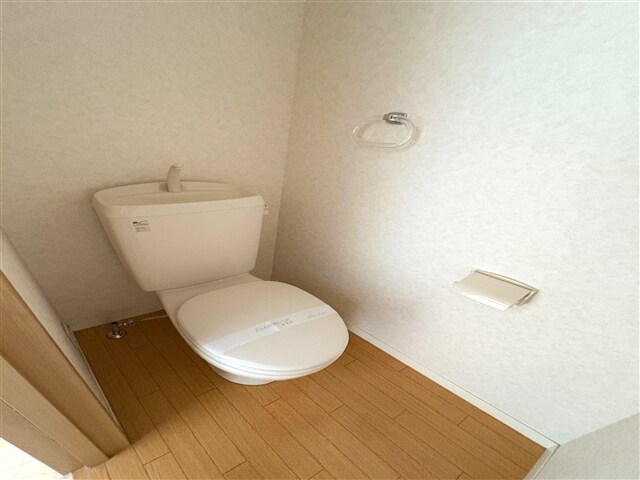 物件内観写真12　(トイレ)