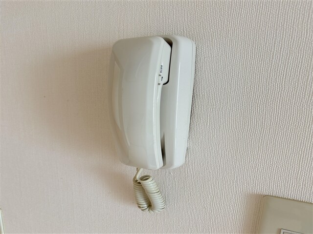 物件内観写真13　(インターホン)