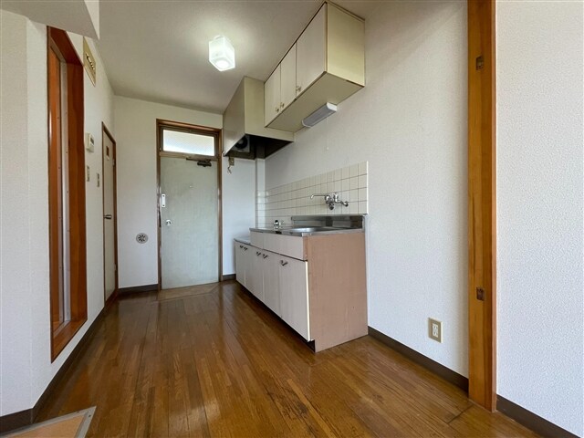 物件内観写真7　(キッチンスペース)