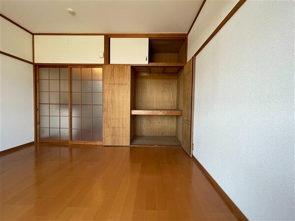 居室(洋室収納)