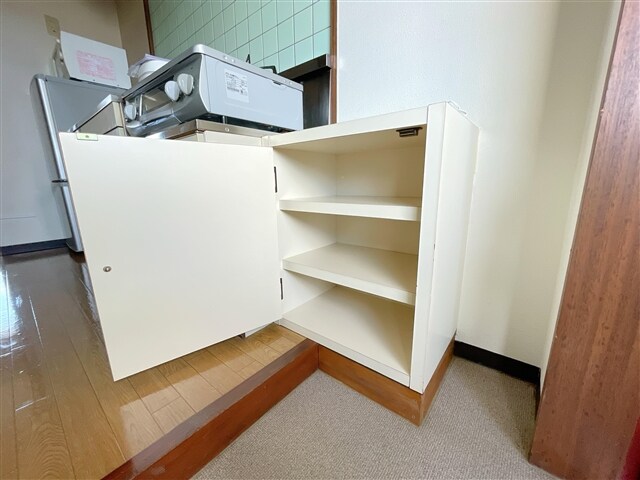 物件内観写真6　(シューズボックス)