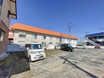 第二若葉荘の外観写真