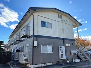 サクラハイツ（保原）外観写真