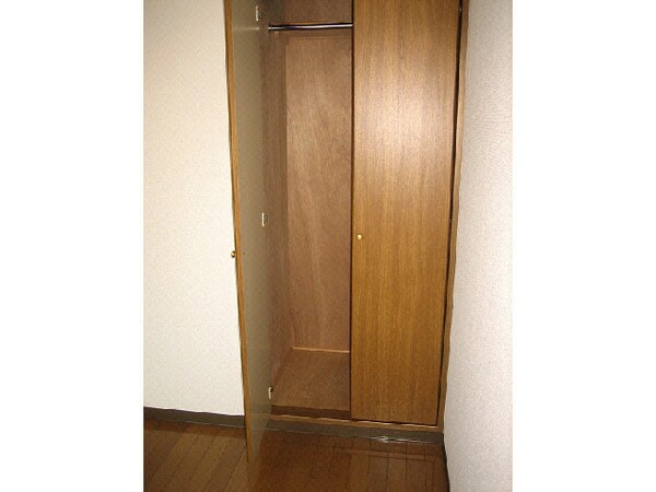 その他設備(クローゼット)