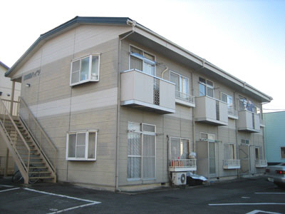 東府屋ハイツ