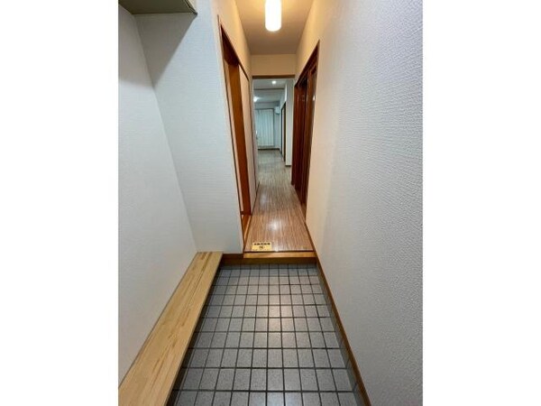玄関回り