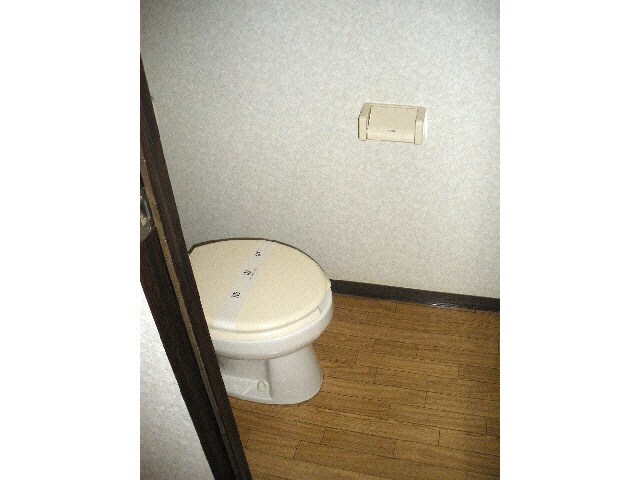 物件内観写真13　(トイレ)