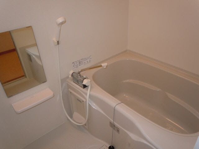 物件内観写真10　(浴室)