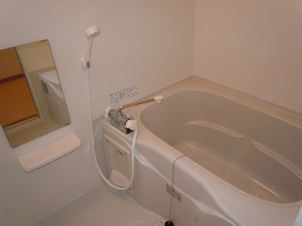 バス／シャワールーム等(浴室)