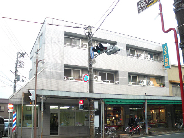 フラットリットシライ