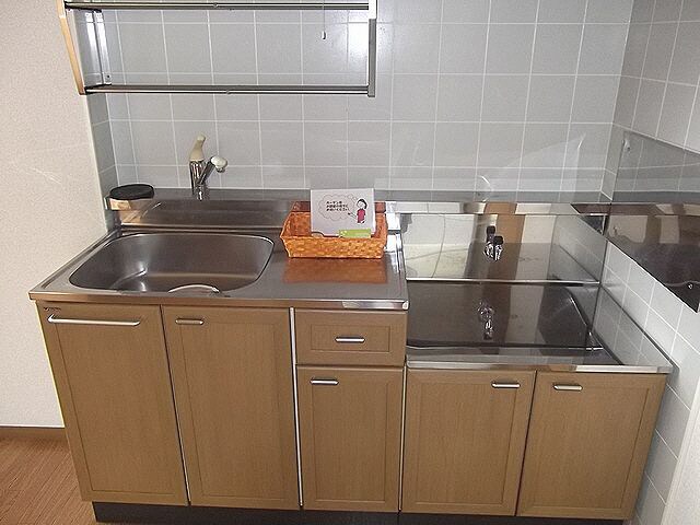 物件内観写真3　(キッチン)